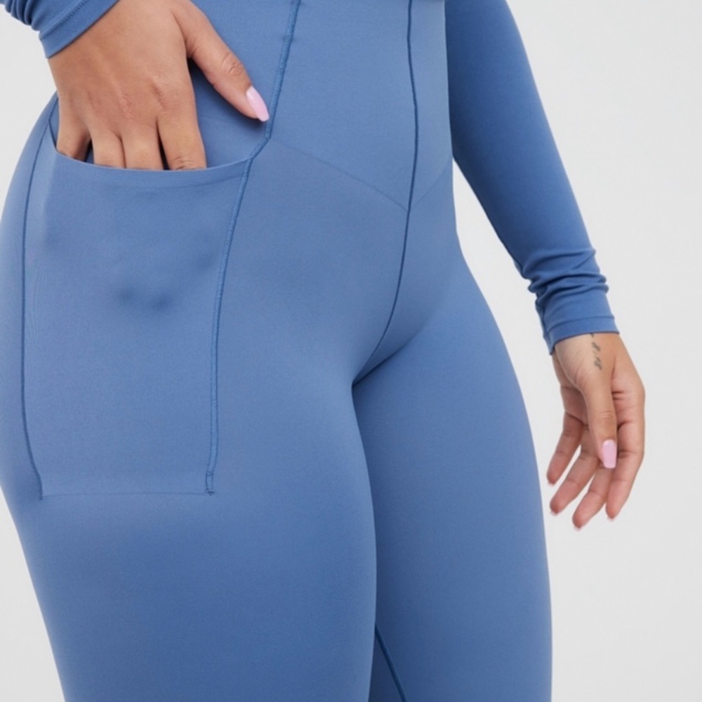 Offline by Aerie Blue Pocket Leggings